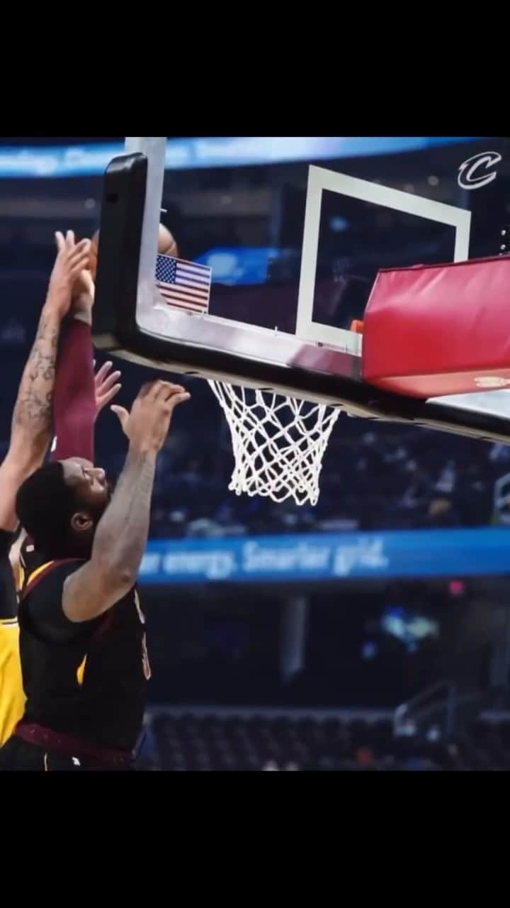 アンドレ・ドラモンドのインスタグラム：「they don’t know what pain is.... 🖤🥀 @cavs #GAMEDAY」