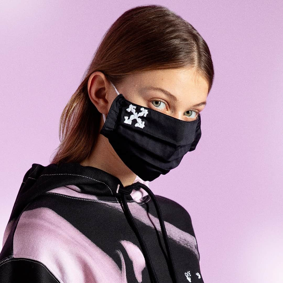 OFF-WHITE C/O VIRGIL ABLOHさんのインスタグラム写真 - (OFF-WHITE C/O VIRGIL ABLOHInstagram)「re21 women's Off-White™ “special mask” collection now available online at off---white.com.  photography c/o @dino.zoor」1月28日 4時00分 - off____white