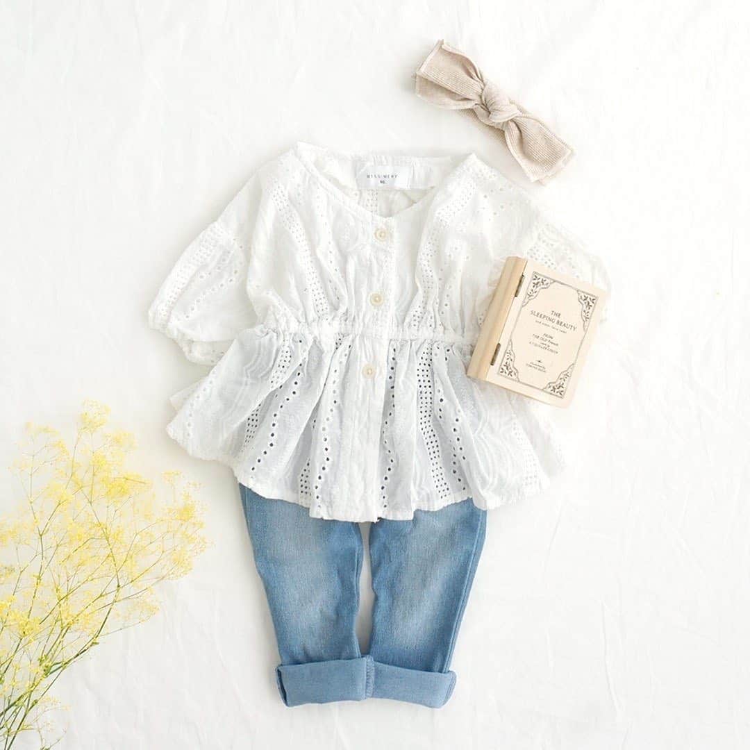 かわいいベビー服・子供服Babychuさんのインスタグラム写真 - (かわいいベビー服・子供服BabychuInstagram)「【女の子の新作トップス大集合🌼ブルマにも似合うよ😍】 . 新作早くも完売サイズがぞくぞく😽 今年はネットでお買い物する人が多くなってるから、オンシーズンまでに売りきれちゃう‼️ 可愛いアイテムは早くGETしておかなきゃ🙋‍♀️ . 大人気の女の子トップス、今すぐチェックしてね👧💕 . 🌟さらにおトク情報🎉 会員さま、新作アイテムGETにはクーポン使ってね😚 . 👛５％OFFクーポン 「春の新作キャンペーン」のアイコンがついたアイテムを含む、3,000円（税抜）以上のお買い物で利用可★ . コードの入力は不要🙋‍♀️ 購入時、クーポン選択欄で「会員様限定☆春の新作キャンペーン」のクーポンを選択してね💕 . クーポン期限は、1月31日（日）23:29まで‼️ . 期間中、何度でも利用OK👍 . 春の新作アイテムを💖おトクにGETできるチャンスはコレしかない🙋‍♀️ . 今から会員になってくれる方も大歓迎👏 . ぜひぜひ、キャンペーン中に😚 お買い物を楽しんでね❤️ . . プロフィール欄のURLから、べびちゅHPへGO 上部バナーから、春の新作をチェック！ . 紹介アイテム品番：wl-n24403 . #新作 #春の新作 #newarrivals #チュニック #コットンレース #べびちゅ #babychu #ig_kidsphoto #ig_babyphoto #かわいい #子供服 #ベビー服 #親バカ部 #女の子 #娘 #赤ちゃん #ベビーコーデ #キッズコーデ #ベビーファッション #キッズファッション #出産祝い #baby #babychujp #stayhome #おうち時間 #べびちゅstylingcollection」1月28日 13時42分 - babychu2014