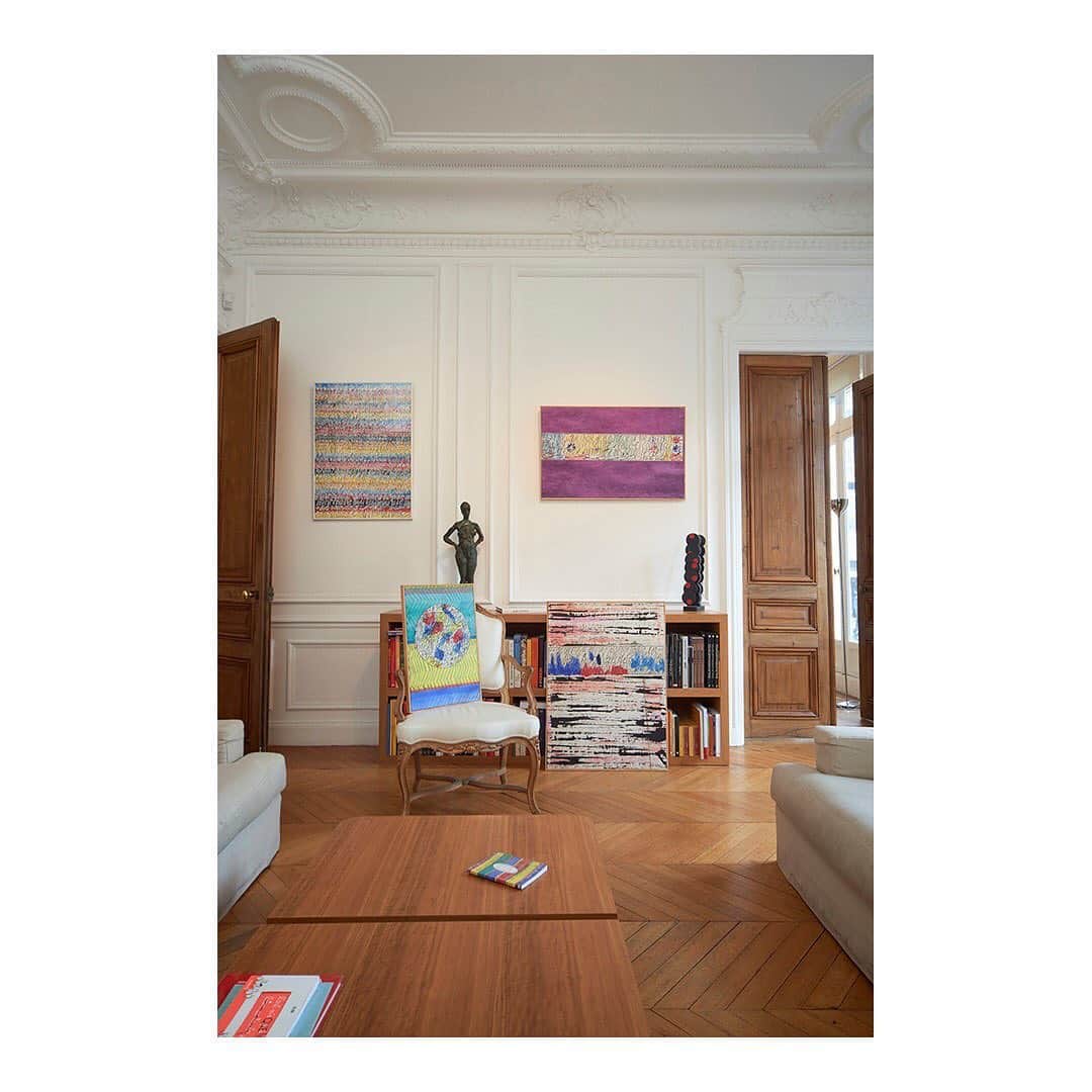 クリスティーズさんのインスタグラム写真 - (クリスティーズInstagram)「From January 28 to February 11, Christie's Paris will present Jean Cortot by Pierre-François Garcier.⠀ .⠀ The sale includes a selection of 30 works chosen directly from the artist's studio by Pierre-François Garcier, an independent gallery owner specialising in post-war painters.⠀ .⠀ Cortot was best known for the inclusion of text and poetry in his work, as well as his dashing use of colors. Throughout his life, Cortot transposed texts of his favourite writers on canvas, paper or panel including the words of Paul Morand and T.S. Eliot.⠀ .⠀ This retrospective online sale recounts different periods of the painter's career. ⠀ .⠀ Jean Cortot (1925-2018), 'In praise of T.S. Eliot', 2002. Estimate: €6,000 - €8,000.⠀ .⠀ Jean Cortot (1925-2018), 'Untitled', 1949. Estimate: €3,000 - €5,000.⠀ .⠀ Jean Cortot by Pierre-François Garcier — 28 January - 11 February, Online.⠀ .⠀ #Jeancortot #PierreFrançoisGarcier #painter #poet #illustrator @christiesparis」1月28日 6時50分 - christiesinc