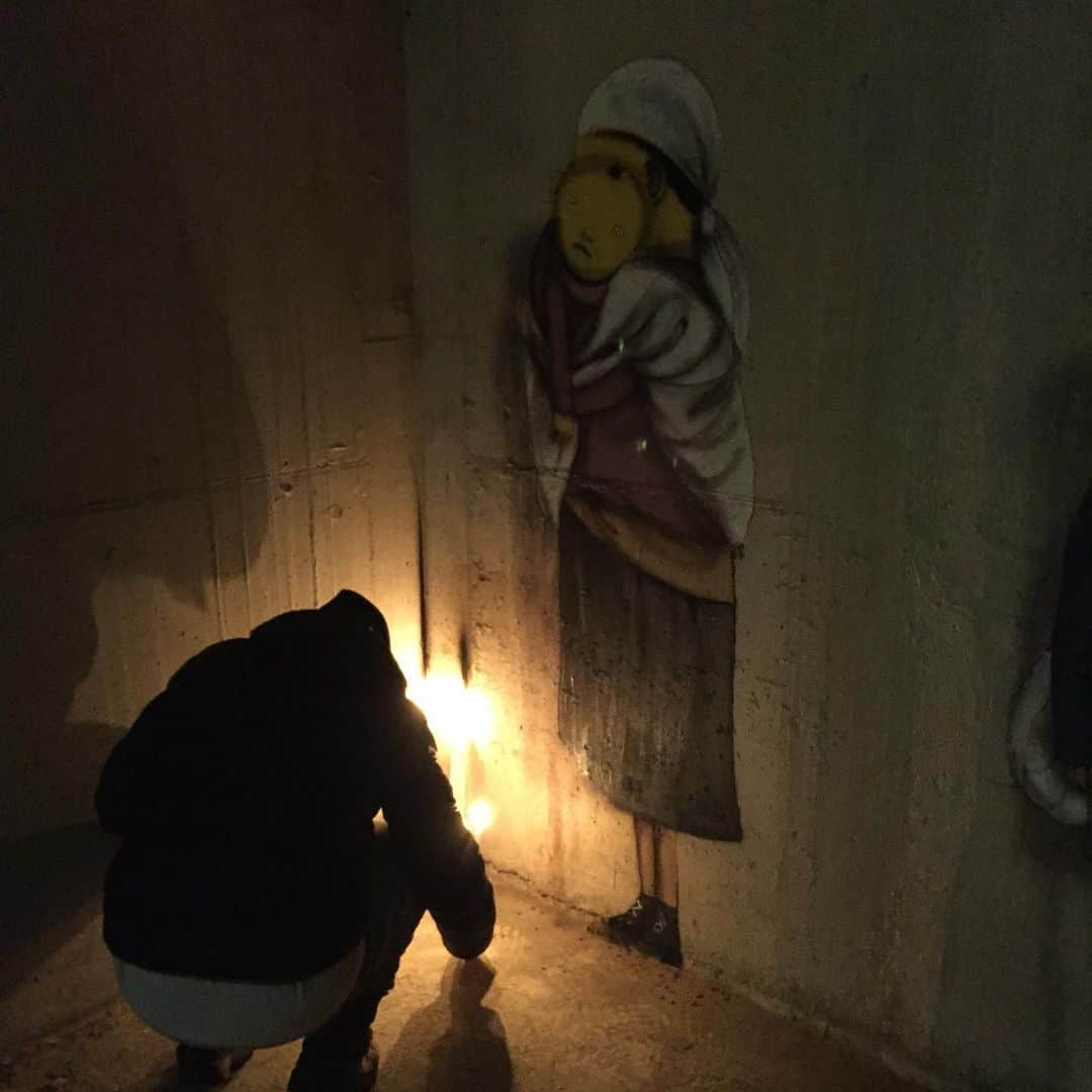 osgemeosさんのインスタグラム写真 - (osgemeosInstagram)「In 2016, we, and our friend @jr spent  2 days working in the tunnels of the Palais de Tokyo Museu. During the occupation time (1940/1944) the underground of the museum was used as storage for all the pianos and belongs, stolen by the Nazi. This Art installation is not accessible to the public for safety reasons. It will stay there forever, tribute to the victims of the holocaust. This project has been curated by @hugovitrani for the Palais de Tokyo.  Em 2016, em colaboração com nosso amigo @jr, trabalhamos  nos túneis  desativados do Museu Palais de Tokyo em Paris. Este espaço foi usado como depósito para guardar todos os pianos e pertences roubados durante a ocupação Nazista na França.  Este túnel permanecerá desativado (por motivos de segurança) Mas as obras permanecerão ali como memorial, homenagem às vítimas do #holocausto #neveragain 🙏✨✨#osgemeos #contemporaryart @palaisdetokyo @jr」1月28日 8時36分 - osgemeos