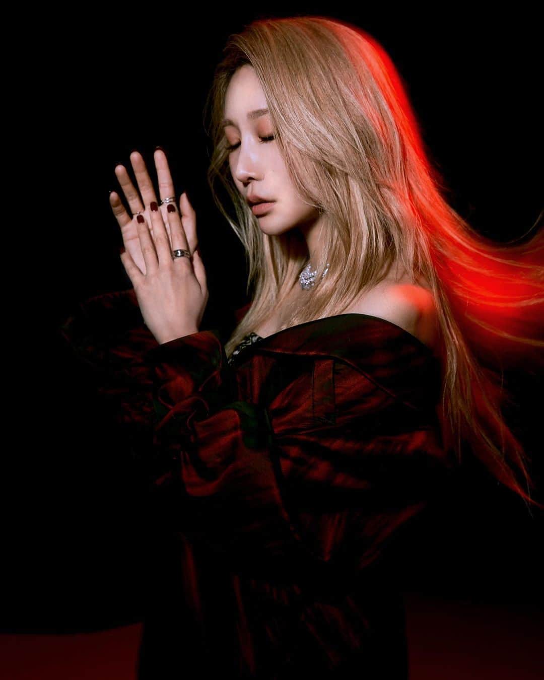 ジェアのインスタグラム：「🌹」