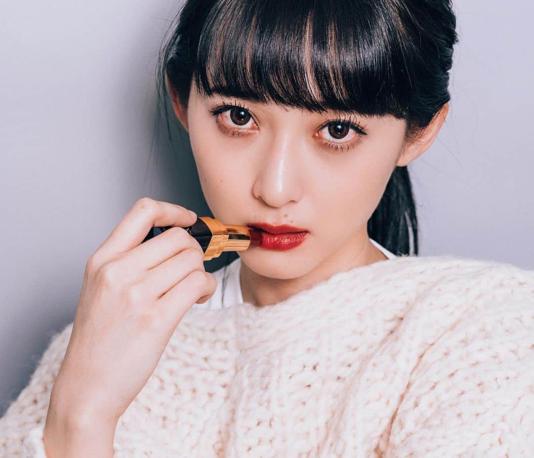 masayuki nittaのインスタグラム：「. 🐸🍫💄」