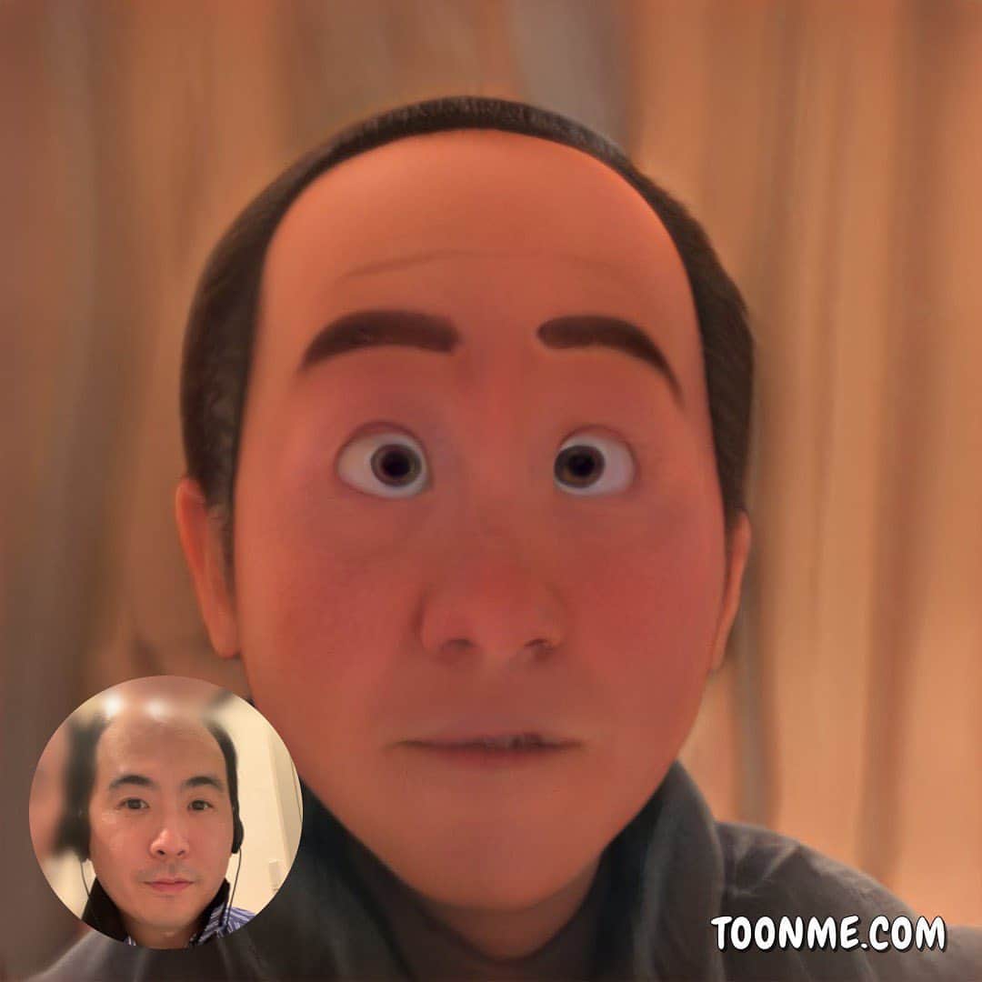 斎藤司のインスタグラム：「憧れのディズニー系キャラ 主人公にはなれない顔なんだなぁ。 そして帽子を髪の毛とジャッジしてくれたなぁ」