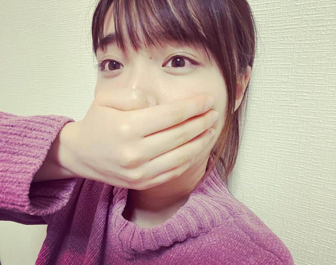 大森美優のインスタグラム：「肌が乾燥するよ 潤いかもーん 皆様、今日もお疲れ様です☺️ いつも、お疲れ様です☺️🍵 ＃おやすみなさい ＃akb48」