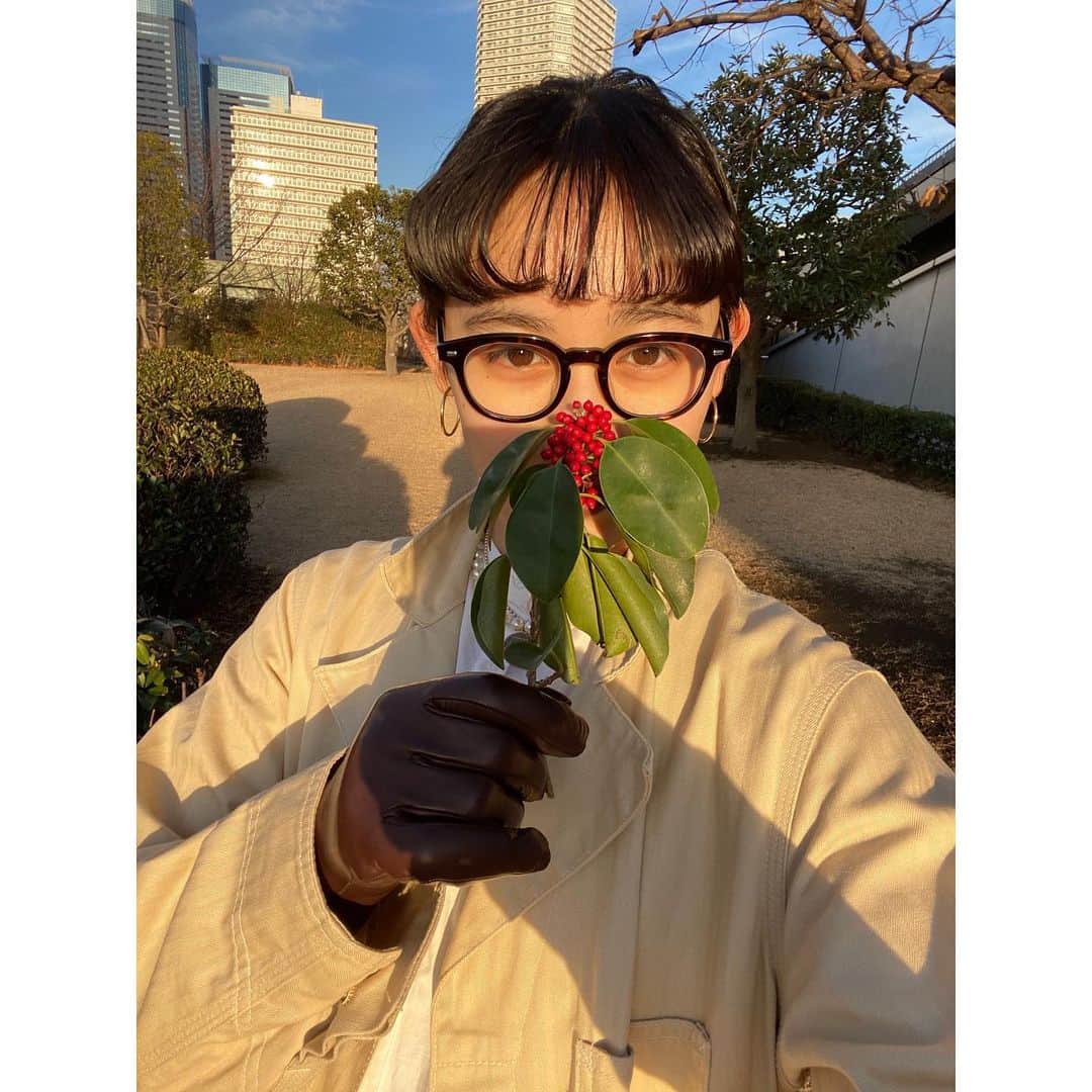 佐々木莉佳子さんのインスタグラム写真 - (佐々木莉佳子Instagram)「﻿ かわいい落とし物🔴﻿ ﻿ #まえがみくるくる #ささきのふく」1月28日 23時36分 - rikako_sasaki.official
