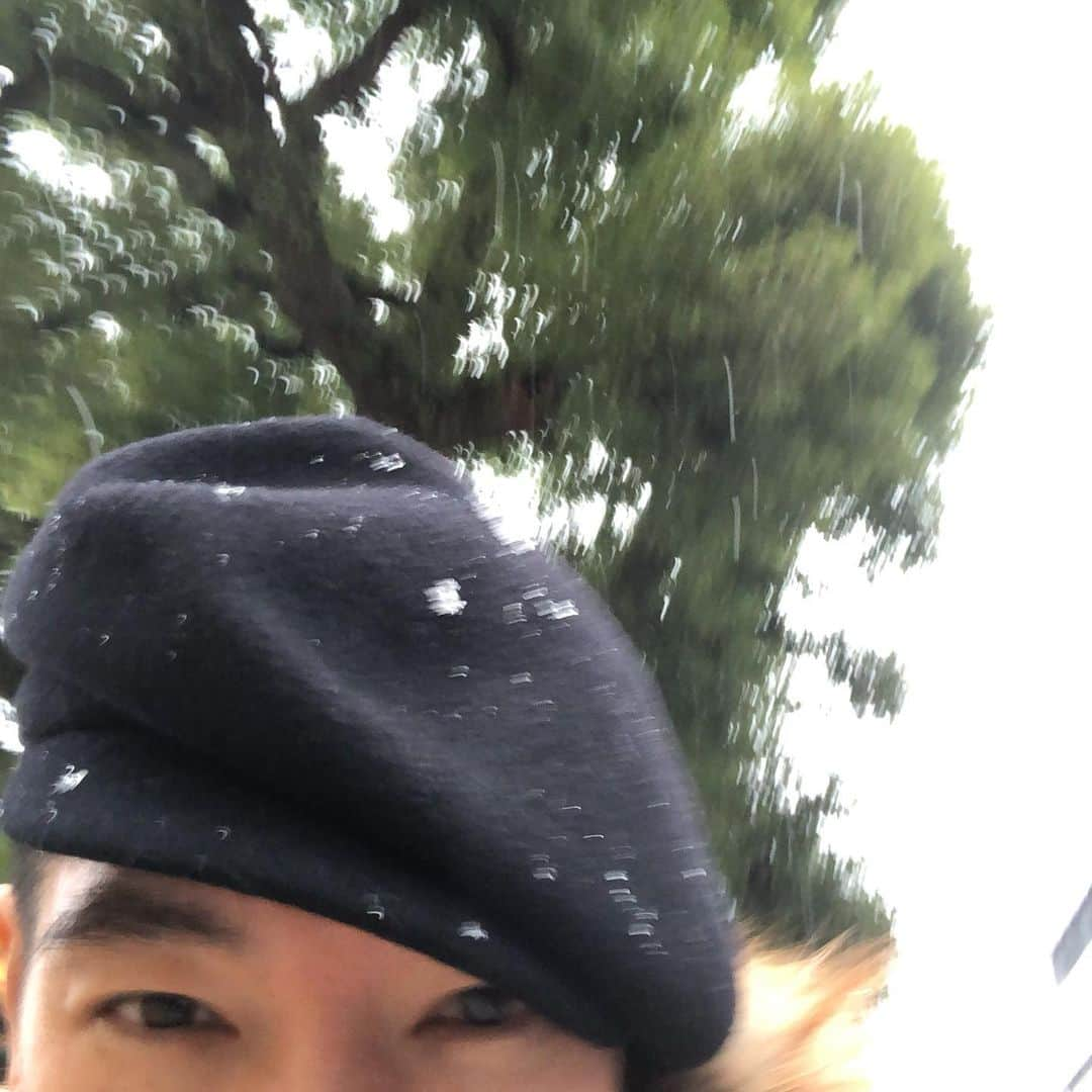 濱田マサルさんのインスタグラム写真 - (濱田マサルInstagram)「雪降ってきた☃️」1月28日 15時38分 - hamadamasaru