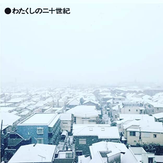 ミズノマリさんのインスタグラム写真 - (ミズノマリInstagram)「こんな日は、 この曲を。  東京の街に雪が降る日、 ふたりの恋は終わった。  #pizzicatoone #ピチカートワン #小西康陽 #東京の街に雪が降る日ふたりの恋は終わった #ミズノマリ」1月28日 15時54分 - mari_mizuno