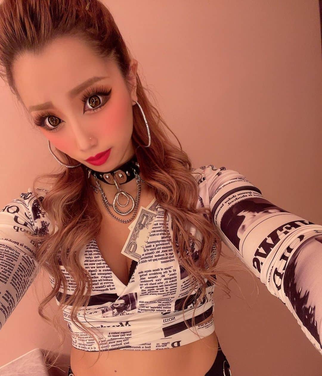 Momokaのインスタグラム：「平日でもたくさんのご来店 ありがとうございます🥺💟  次は29．30．31日の 金土日にいますので みなさん遊びにきてネ💖🥰  #札幌新名所 #ウタゲサッポロ #札幌クラブ #クラブ #ナイトクラブ #札幌 #すすきの #夜遊び #クラブ #utagesapporo #newopen #susukino #sapporo #hokkaido #nightclub #nightout #nightlife #allmix #club #party #event #gogodancer #ギャル」