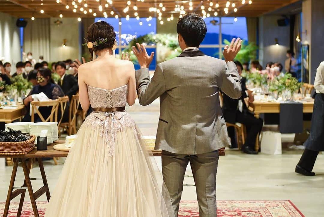 THE STYLE No.20 NEW YORK STYLE WEDDINGさんのインスタグラム写真 - (THE STYLE No.20 NEW YORK STYLE WEDDINGInstagram)「お色直しの後は、 おふたり思い出の 『海遊館』をテーマに デザートブッフェをご用意！  口コミサイトの料理部門5年連続No.1獲得 No.20で自分たちらしい結婚式が叶う . ↓詳しくはHPをチェック↓ https://www.styles.jp/wedding/20f/ . 週末＆平日ブライダルフェアを開催しております メッセージ or ダイレクトメールからでも予約可能 . ↓ TEL ↓ 086-234-7310 . ↓ MAIL ↓ info-thestyle@styles.jpn.com . #thestyle #wedding #bridal #party #weddingparty #weddingphoto #weddingdress#starwedding #instagood #instalike #love #style #instapic  #結婚式 #結婚 #岡山結婚式 #ウェディング #プレ花嫁 #花嫁#ファーストミート #テーブルコーディネート #結婚式準備 #日本中のプレ花嫁さんと繋がりたい #ウェディングドレス #ウェディングフォト #ウェディングレポ #令和婚 #令和」1月28日 18時08分 - the_style_no.20