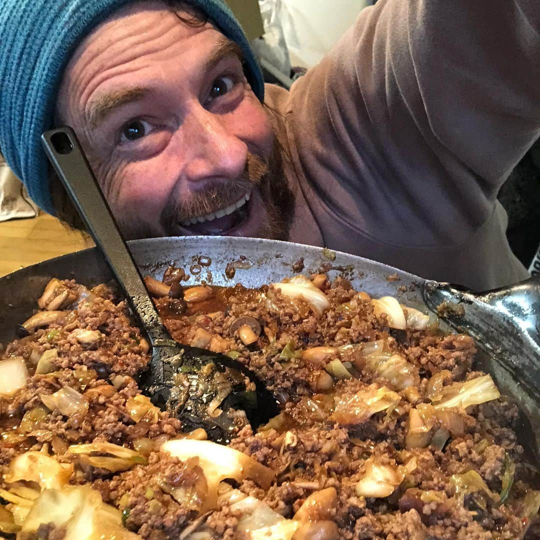 セイン・カミュさんのインスタグラム写真 - (セイン・カミュInstagram)「Daddy’s cooking is yet again another favorite.... 中華風肉味噌そぼろ❣️ 😋 yummy 😋  #thanecamus #chinesefood #nikumiso #daddyscooking #yummy #yummyfood #healthy #healthyfood #kidsloveit #tasty #bonapetit」1月28日 18時17分 - thanecamus