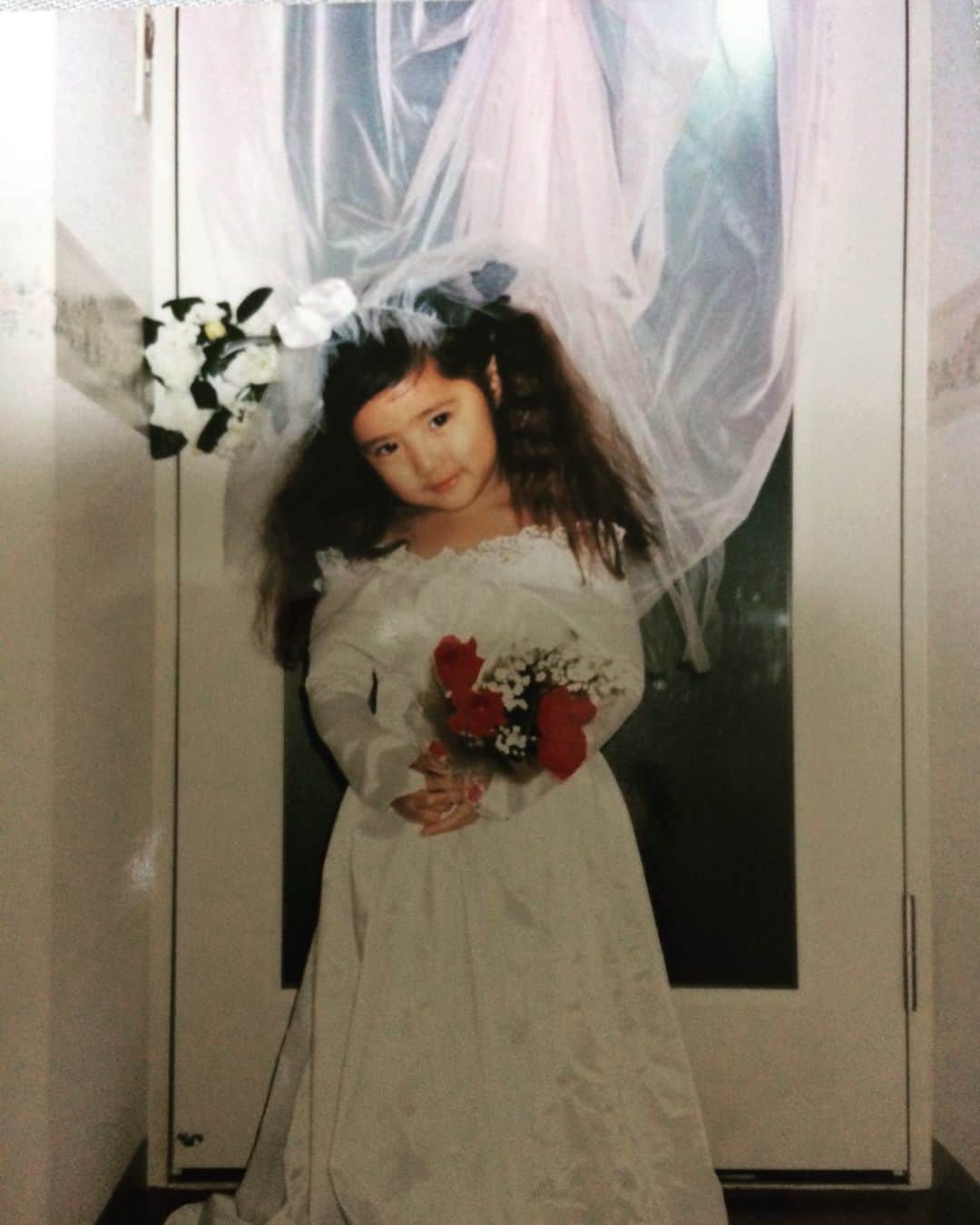 藤井萩花のインスタグラム：「👰🏻‍♀️」