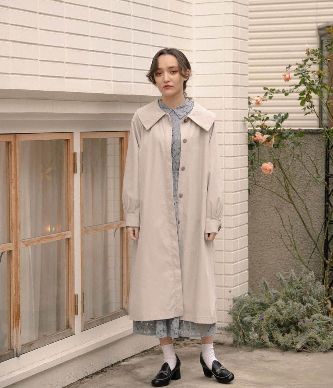 のインスタグラム：「.  夢見る日々のリボンコート お見送りをするワンピース﻿ ( @LEBECCA_boutique original )﻿ ﻿ ﻿  model @je_suis_ohana （163cm） photo﻿ @shibazakimadoka ﻿ hairmake @sota_nakai  ﻿ ﻿ ﻿ #LEBECCAboutique﻿ #夢見る日々のリボンコート  #お見送りをするワンピース」