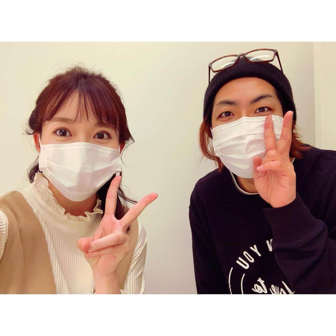 長谷川朋加のインスタグラム：「♡  ✎५⋆*{ 𝕔𝕣𝕦𝕤𝕙 𝕠𝕟 𝕪𝕠𝕦( ˘ ³˘)♥︎ } ୨୧ -------------------------------- ୨୧  今日もお疲れ様でした♡  やりたいことに没頭していたら、 postを忘れていました( ͠° ͟ʖ ͡°) 時間を忘れるとはまさにこのこと！ 24時間って本当にあっという間！！！  走ったり走ったり走ったり走ったり 食べたり食べたり食べたり食べたり 夜更かししたり早起きしたり To Doに没頭している以外は いつも通りの生活をしています♪  写真は今日のもの！ ヘアアレンジしてもらえると 気分が高まる＊るんるん  これから県内に強い寒波がやってきます。 みなさまどうか安全にお過ごし下さい。  ୨୧ -------------------------------- ୨୧ #やりたい事は全部やる #全力前向き前のめり #走るの大好き」