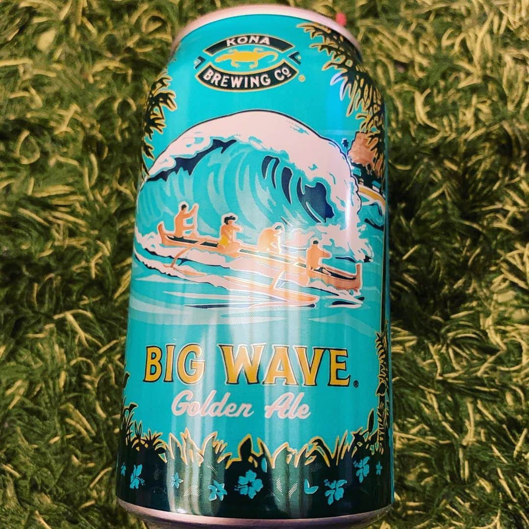 黒沢薫さんのインスタグラム写真 - (黒沢薫Instagram)「寒い日にはハワイを思う。 #bigwave #beer #instadrink #instagood #lovelife #ILoveHawaii」1月28日 20時42分 - kaorukurosawa_lovelife