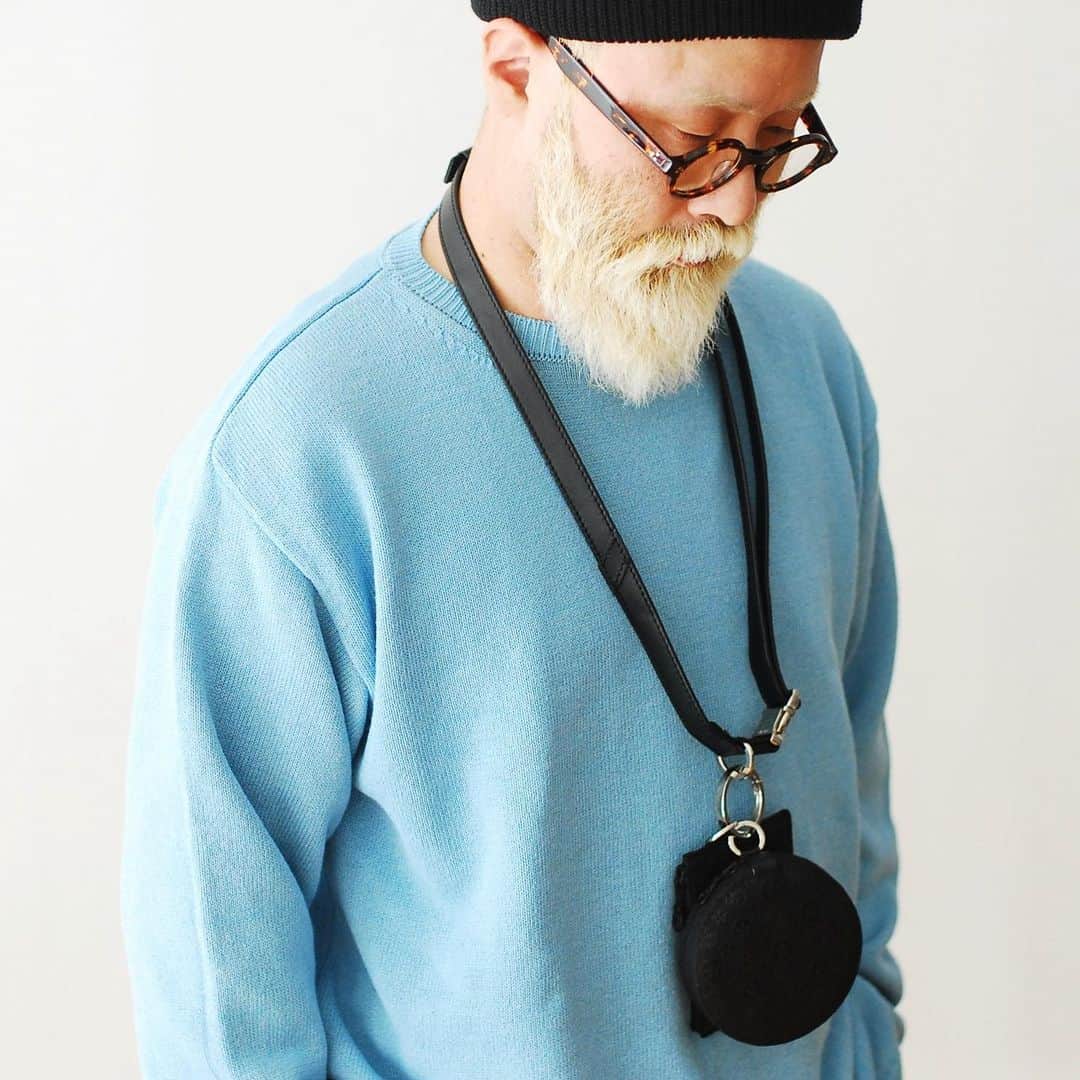 のインスタグラム：「_［再入荷！！］ nanamica / ナナミカ "7G Crew Neck Sweater" ¥25,300- _ 〈online store / @digital_mountain〉 https://www.digital-mountain.net/shopbrand/000000013038/ _ 【オンラインストア#DigitalMountain へのご注文】 *24時間受付 *15時までのご注文で即日発送 *1万円以上ご購入で、送料無料 tel：084-973-8204 _ We can send your order overseas. Accepted payment method is by PayPal or credit card only. (AMEX is not accepted)  Ordering procedure details can be found here. >>http://www.digital-mountain.net/html/page56.html  _ #nanamica #ナナミカ _ 本店：#WonderMountain  blog>> http://wm.digital-mountain.info _ 〒720-0044  広島県福山市笠岡町4-18  JR 「#福山駅」より徒歩10分 #ワンダーマウンテン #japan #hiroshima #福山 #福山市 #尾道 #倉敷 #鞆の浦 近く _ 系列店：@hacbywondermountain _」