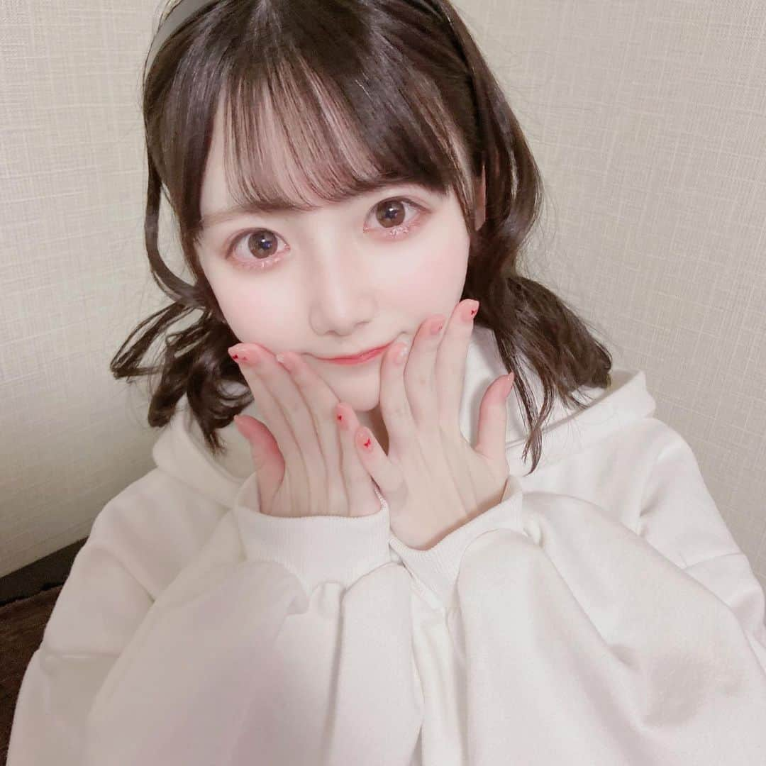 山本あこのインスタグラム：「今回はシンプルめにしてもらいましたかわいい( ´т т` )♡」