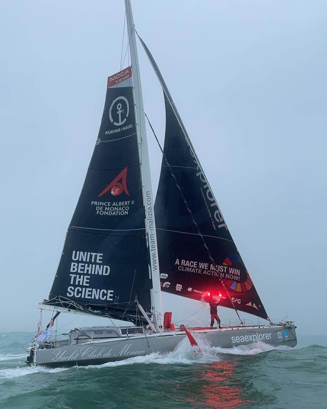 のインスタグラム：「Congratulations my great friend @borisherrmannracing on finishing top 5 in the toughest race on earth! Solo nonstop around the world.  While racing for 2d place, he collided with a fishing vessel in the dark undetected by all instruments, 90nm from the finish line. Still he managed to secure the boat and complete the race in top 5. A true hero! We couldn’t be more proud of you! Welcome home! #VendeeGlobe2020」