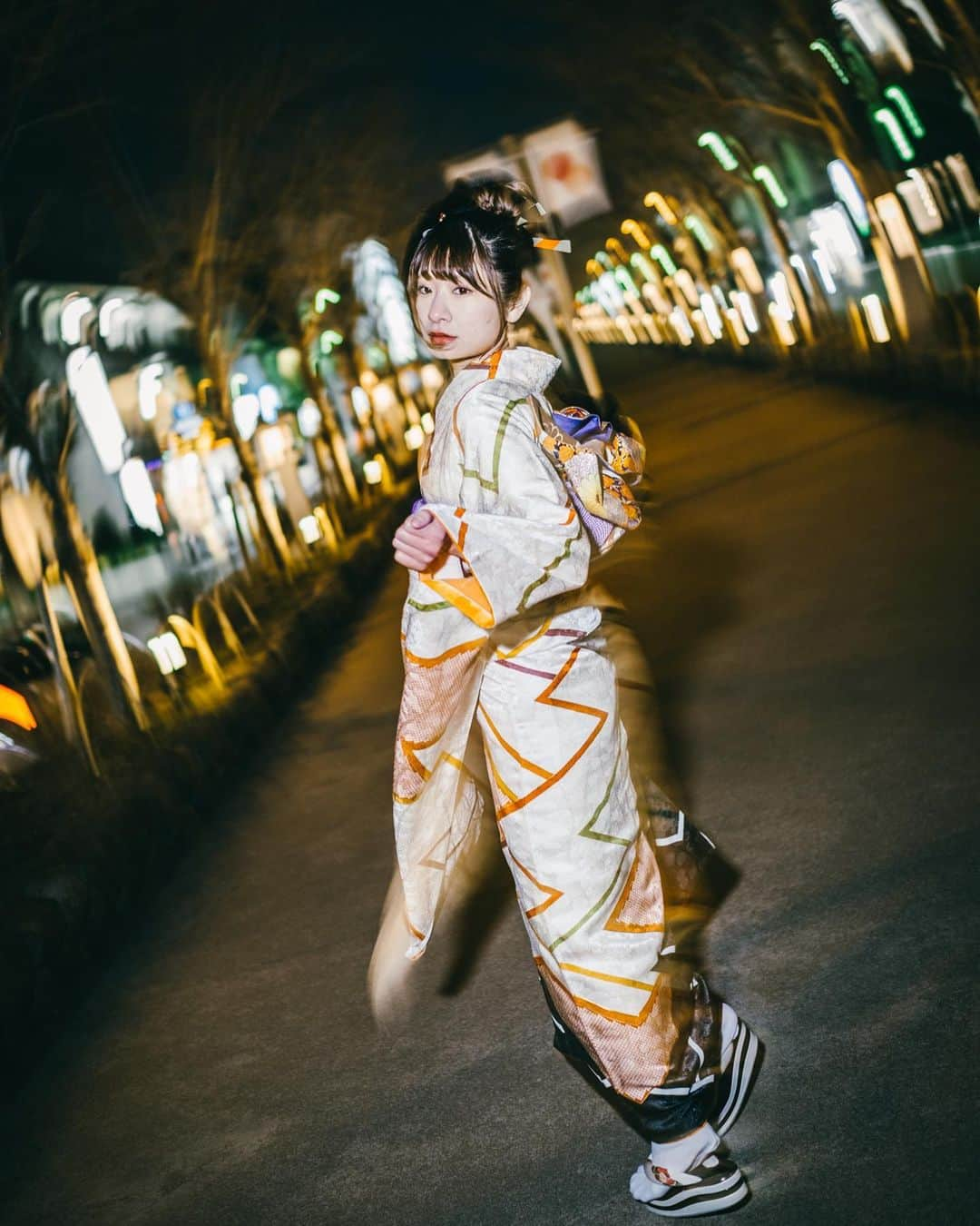 kenta_soyoungさんのインスタグラム写真 - (kenta_soyoungInstagram)「💡💡💡💡💡 . . . . #Nightscratch . . . @kamakura.kimono.kanon  @riririii_ka_ru」1月28日 20時55分 - kenta_soyoung