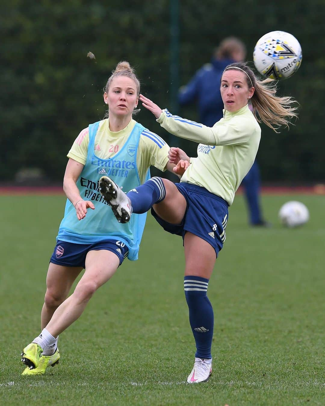 Arsenal Ladiesさんのインスタグラム写真 - (Arsenal LadiesInstagram)「💯 Hard work pays off 💪 ⁣ ⁣ #Arsenal #COYG #AWFC #AFC」1月28日 21時20分 - arsenalwfc