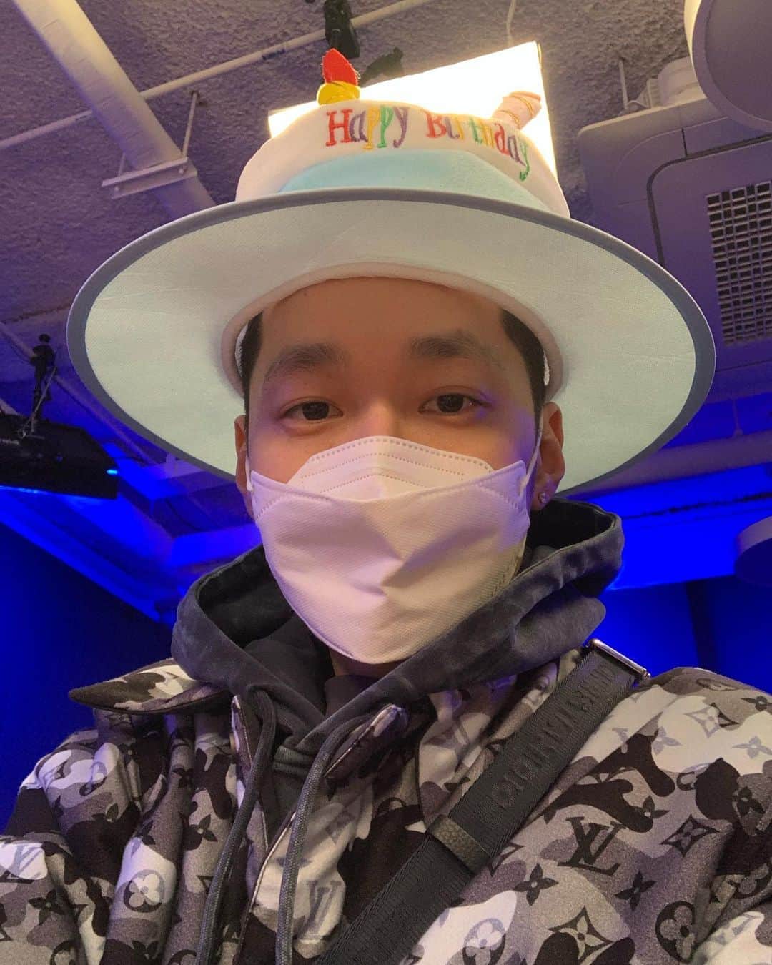 thequiettのインスタグラム：「🎂」