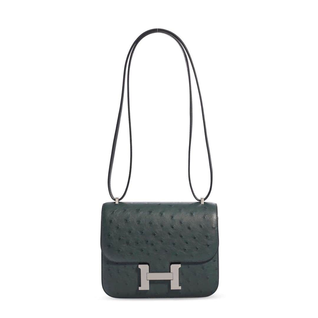 クリスティーズのインスタグラム：「Discover a selection of the most desirable and collectible handbags now available for Private Sales 👜✨⠀ .⠀ Featured here is the Hermès Constance bag, designed in 1969 by Catherine Chaillet and named for her fifth child, her daughter Constance. An elegant shoulder bag with an iconic H-clasp, the Constance was loved by celebrities including Jacqueline Kennedy Onassis.⠀ .⠀ Also featured is the Kelly bag, designed almost one century ago, and known first as the sac à dépêches. This bag became extraordinarily famous by Princess Grace of Monaco, the former Grace Kelly.⠀ .⠀ The So Black Birkin made its debut on the Fall/Winter 2010 Hermès runway. Creative Director, Jean Paul Gaultier, reimagined the classic black calf box leather Hermès Birkin Bag by complementing it with sleek and shiny, PVD hardware. This striking combination was an immediate collectible and has became a collector favourite in the decade since its introduction.⠀ .⠀ A Vert Titien Ostrich Mini Constance 18 with Palladium Hardware, Hermès, 2019. Price on request.⠀⠀ .⠀ A Rose Pourpre Ostrich Sellier Kelly 28 with Palladium Hardware, Hermès, 2019. Price on request.⠀⠀ .⠀ A Limited Edition Black Calf Box Leather So Black Birkin 35, Hermès, 2011. Price on request.⠀⠀ .⠀ 📍 Available now via Christie's Private Sales. Follow the link in bio ⬆️ for our Private Sales Online Viewing Rooms.⠀⠀ .⠀ #handbag #bag #bag #birkin #kelly #Hermès #Constancebag @christieshandbags」