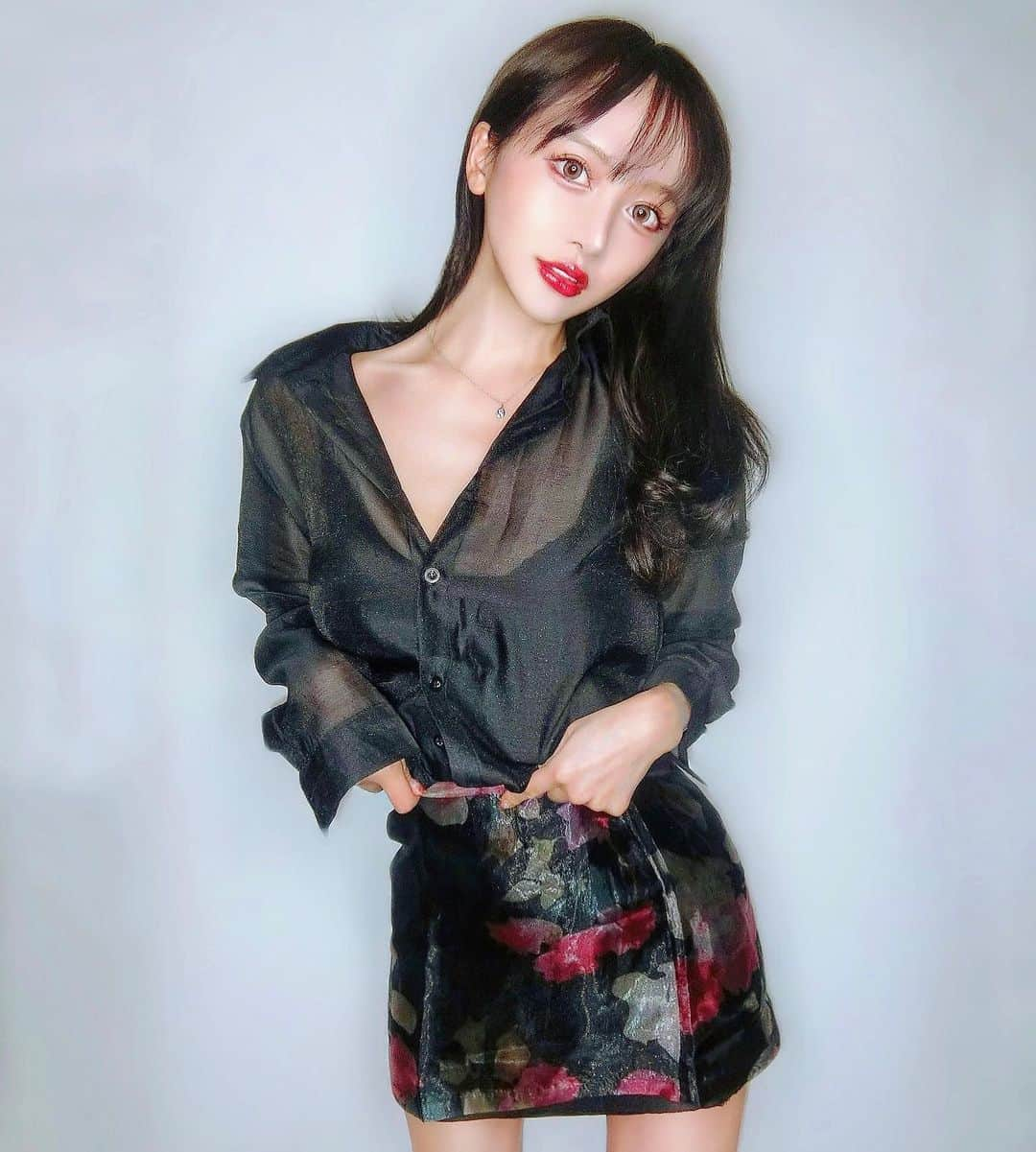 MARIさんのインスタグラム写真 - (MARIInstagram)「Gm❤︎🥀 . . @lilyboutique_official  さんのお洋服❤︎シースルーセットアップ❤︎ . 可愛い＆セクシー❤︎めちゃ着やすい！ 是非サイト見てみてください❤︎ . . . . ❤︎✨❤︎ . . . . . . . . . . #setupwars #シースルー #シースルーコーデ #ootd #fashion #instagram #セットアップ #セットアップコーデ #セットアップスタイル #コーデ #おしゃれさんと繋がりたい」1月29日 9時32分 - lovexxy0