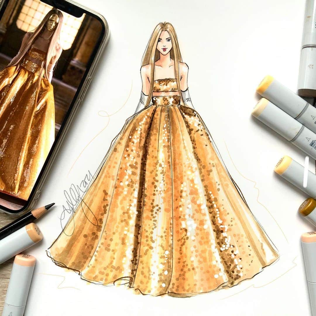 Holly Nicholsさんのインスタグラム写真 - (Holly NicholsInstagram)「Girl in gold 🌞check out the process tutorial in my stories!!(also saved to Copic Tutorial highlight)  @maisonvalentino sketched with @copic_official #pfw #parisfashionweek #coutureweek #valentino #pariscoutureweek #fashionillustration」1月29日 8時48分 - hnicholsillustration