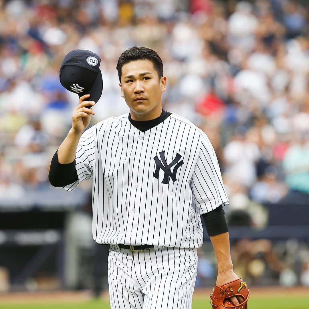 MLBさんのインスタグラム写真 - (MLBInstagram)「After seven seasons with the Yankees, Masahiro Tanaka is returning to Japan to pitch for the Rakuten Eagles.」1月29日 0時38分 - mlb