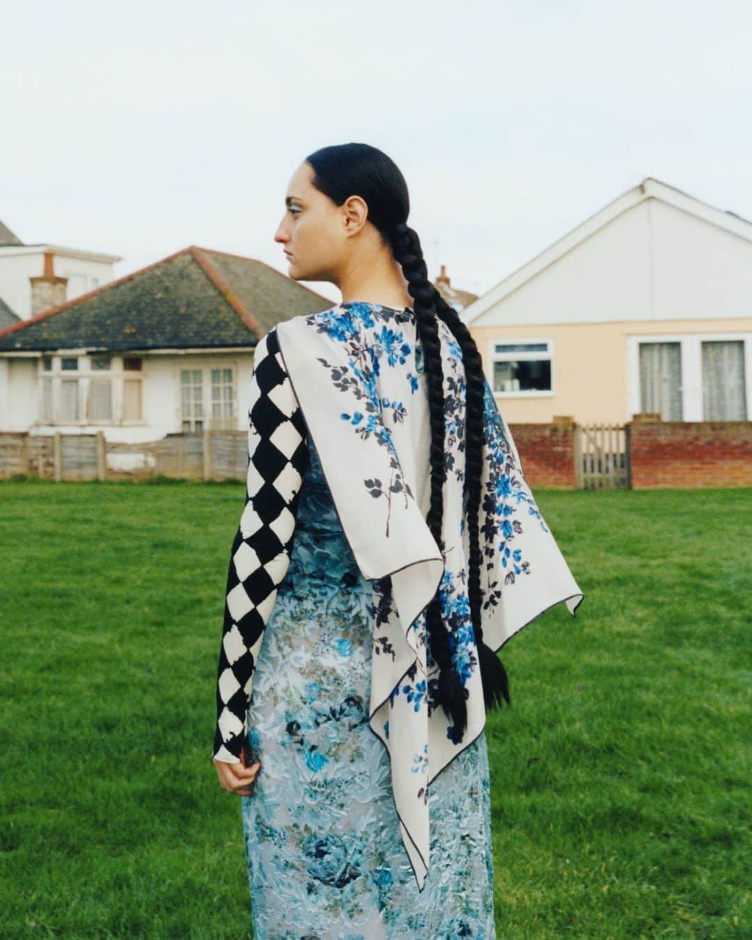 のインスタグラム：「Pre fall 2021 scarf dress」