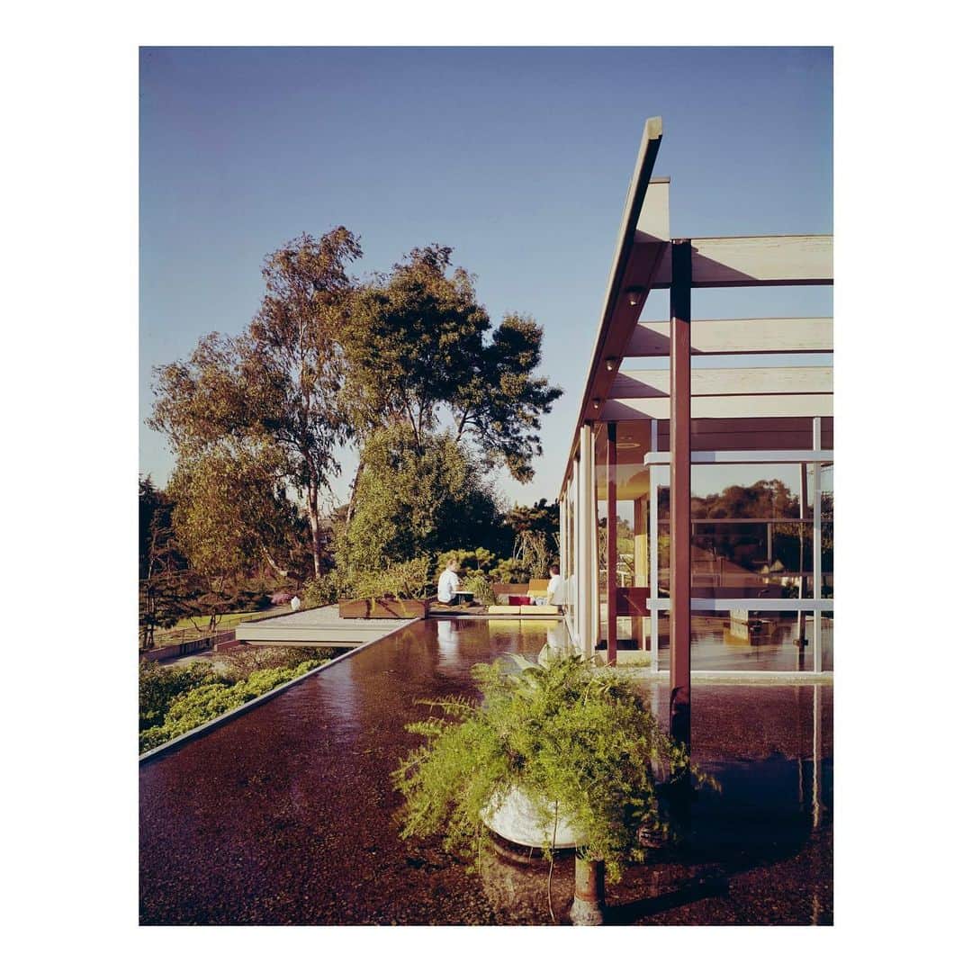 オリバースペンサーさんのインスタグラム写真 - (オリバースペンサーInstagram)「#OSmoodboard The Neutra VDL studio and residences, Los Angeles . 📷  J. Paul Getty Trust. Getty Research Institute, Los Angeles (2004.R.10)」1月29日 3時15分 - oliverspencer