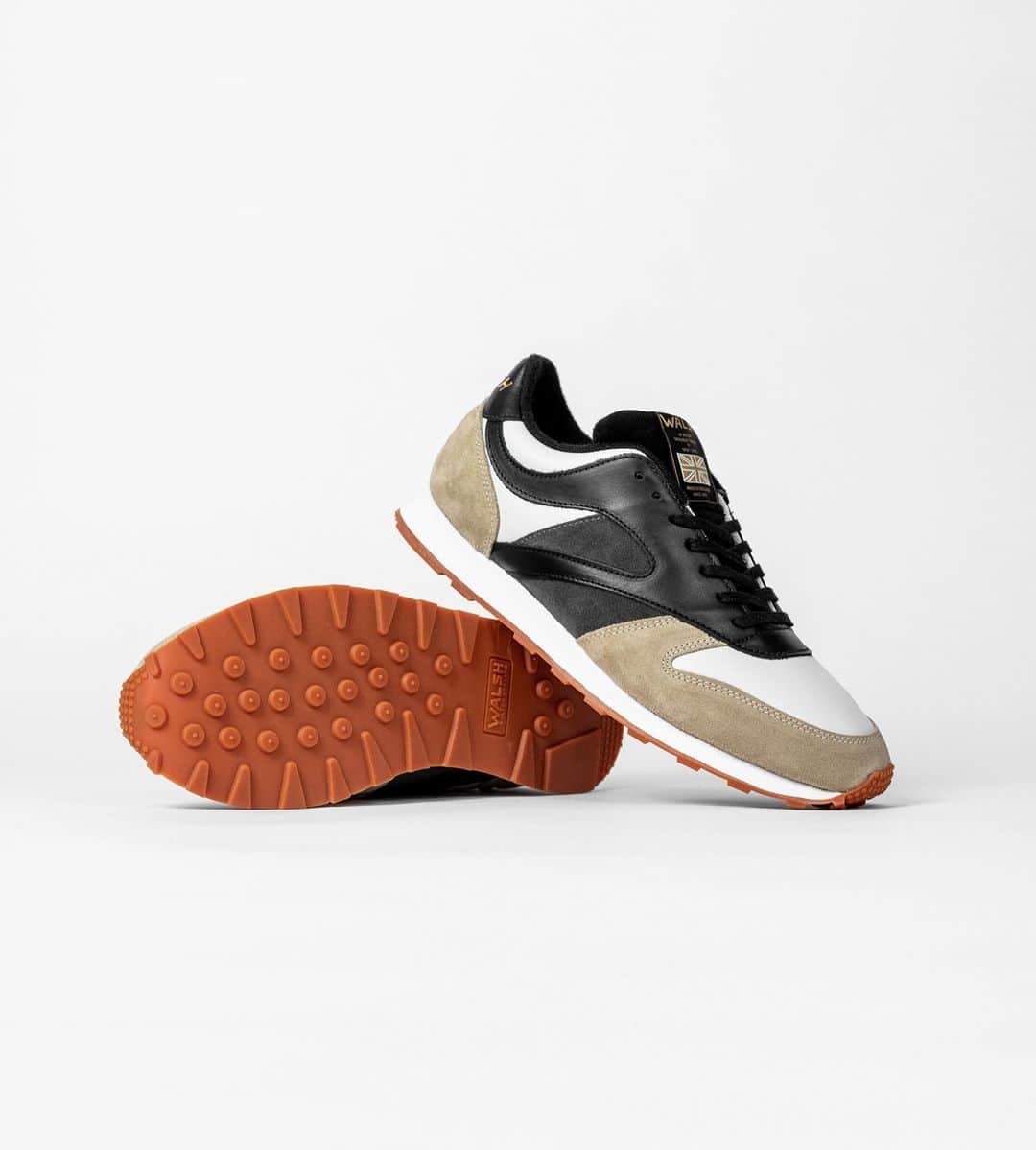 ウォルシュのインスタグラム：「Walsh Tempest Available Now @hanonshop - Coming Soon to Walsh Online 😍 . . #normanwalshuk #normanwalsh #britishmanufacturing #madeinbritain #ukmfg #shoes #footwear #sneakers」