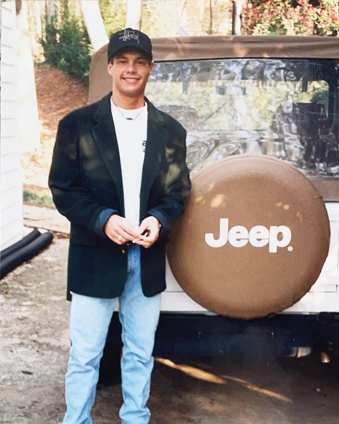 ライアン・シークレストのインスタグラム：「I call this “business casual meets off-roading” #tbt」