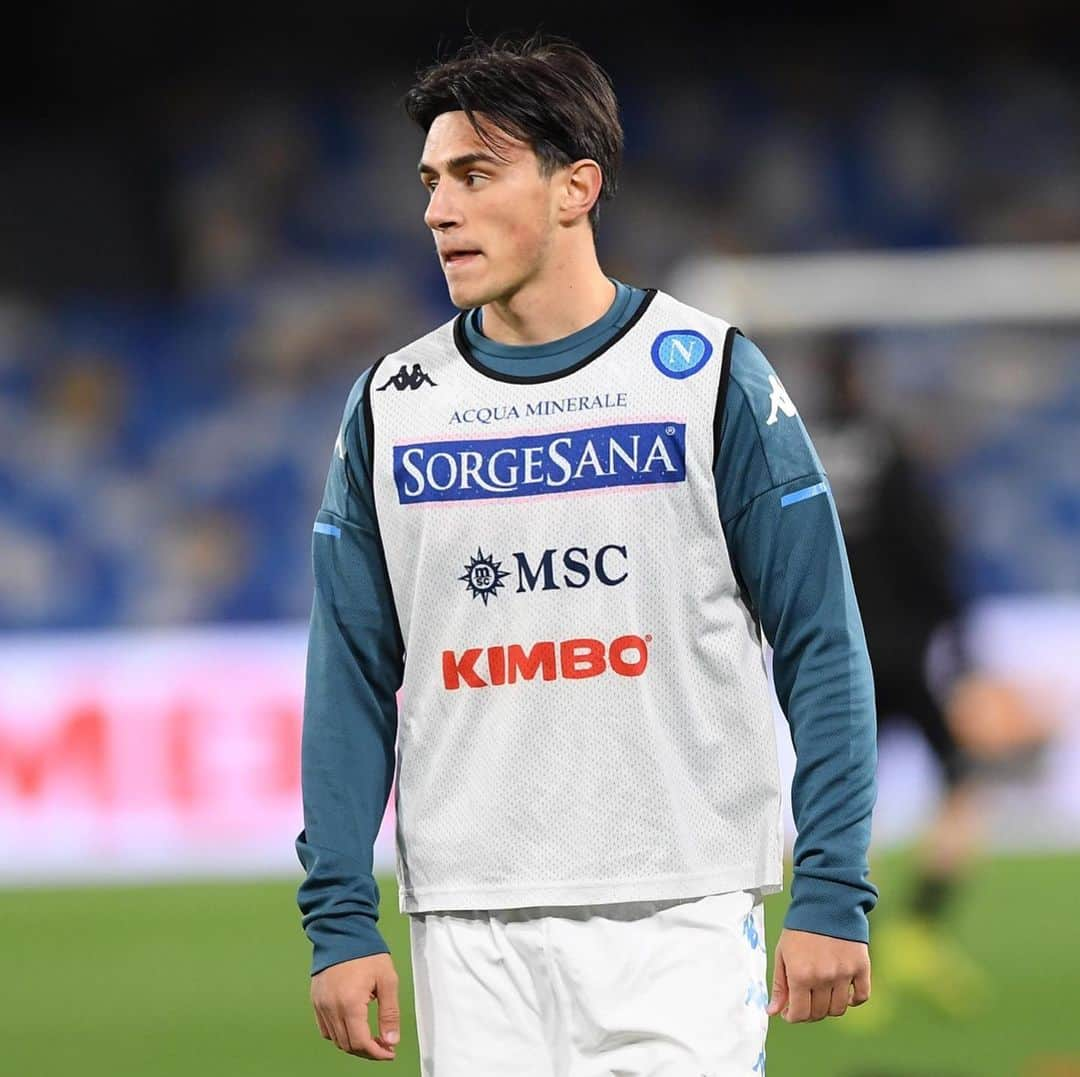 SSCナポリさんのインスタグラム写真 - (SSCナポリInstagram)「🏃‍♂️ In campo per il riscaldamento! ⚽️ #NapoliSpezia 🏆 #CoppaItalia   💙 #ForzaNapoliSempre」1月29日 4時35分 - officialsscnapoli