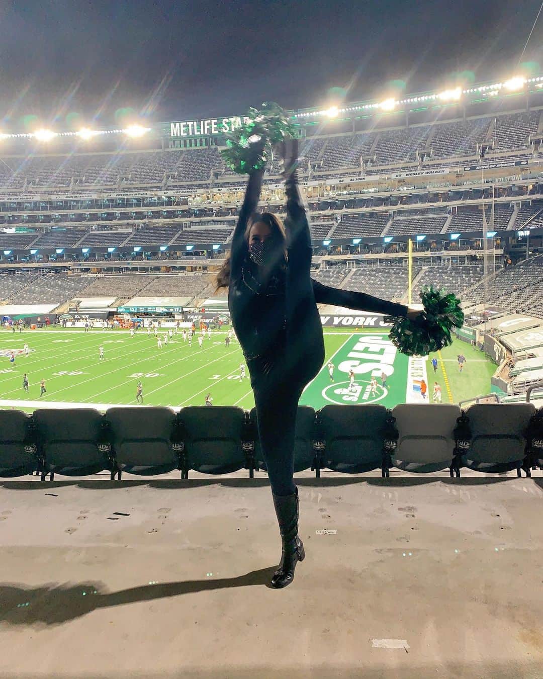 Jets Flight Crewのインスタグラム：「Thankful Thursday, Thankful for Jets Nation!」