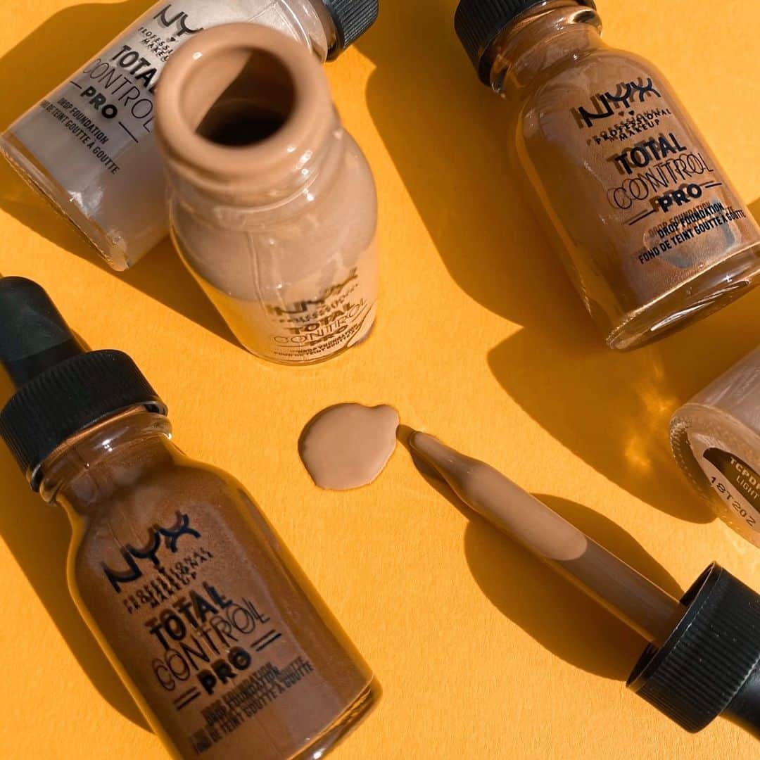 NYX Cosmeticsさんのインスタグラム写真 - (NYX CosmeticsInstagram)「JUST DROPPED 🚨 Our newly reformulated TOTAL CONTROL PRO DROP FOUNDATION ✨ The lightweight formula gives skin a natural, healthy-looking finish, while minimizing the appearance of imperfections and keeping skin looking hydrated and looking 100% your skin 😍 No sulfates. No preservatives. No mineral oil. No nasties. 🙅‍♀️ Snag this 100% vegan formula online at nyxcosmetics.com 🌿 • #nyxcosmetics #nyxprofessionalmakeup #crueltyfreebeauty #veganformula」1月29日 7時40分 - nyxcosmetics
