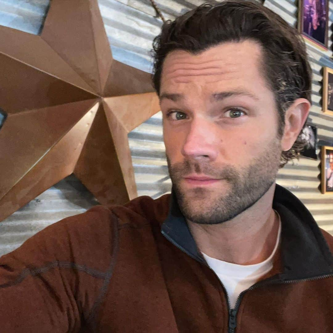 ジャレッド・パダレッキさんのインスタグラム写真 - (ジャレッド・パダレッキInstagram)「Join me in the Lone Star State for an ALL NEW Walker tonight!!! Don’t miss it!” @thecwwalker #spnfamily #walkerfamily #walkertexasranger」1月29日 8時00分 - jaredpadalecki