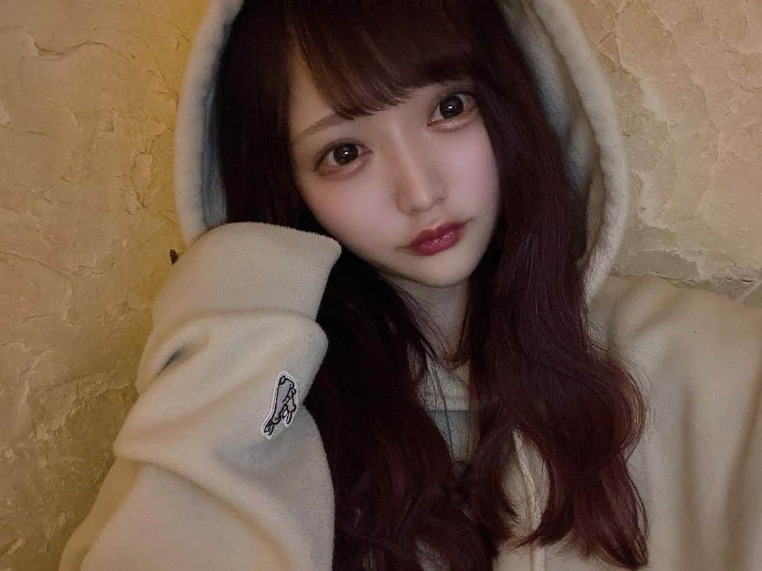 小林莉奈さんのインスタグラム写真 - (小林莉奈Instagram)「幸せ？」1月29日 18時44分 - rina_yoruami