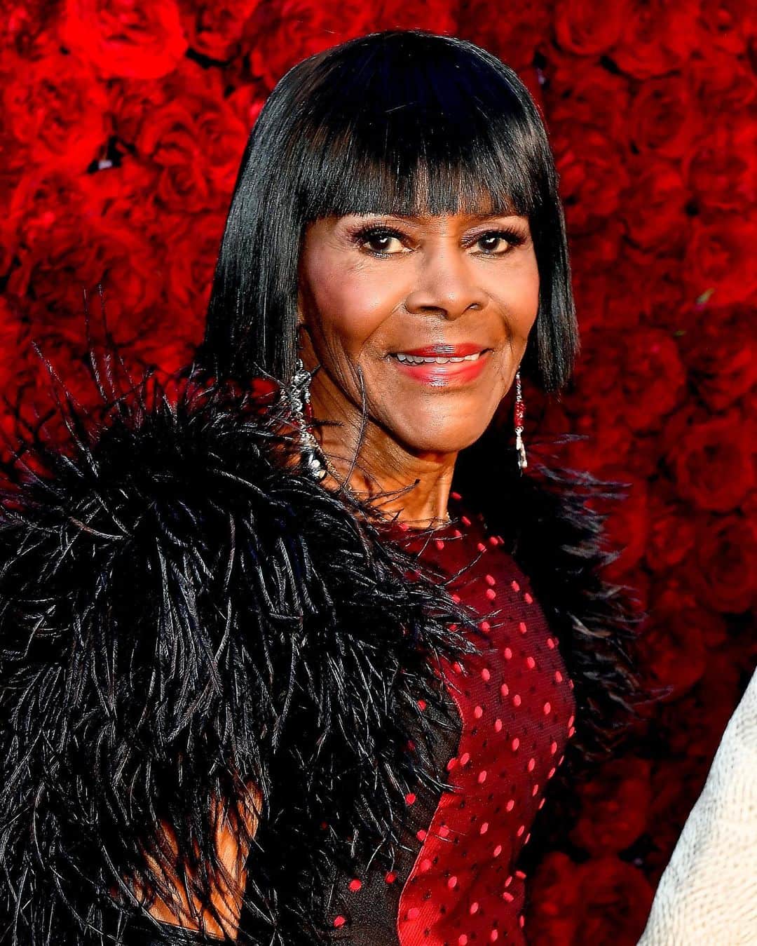 Just Jaredさんのインスタグラム写真 - (Just JaredInstagram)「Legendary actress Cicely Tyson has died at the age of 96, just days after a milestone in her career. Read celebrity tributes by tapping this photo at the LINK IN BIO.  #CicelyTyson Photo: Getty」1月29日 9時53分 - justjared