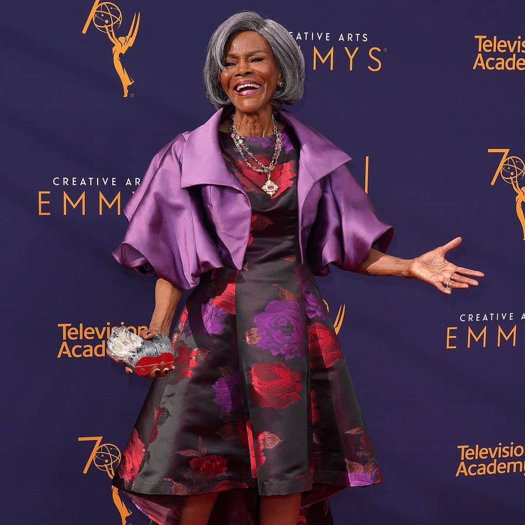 E! Onlineさんのインスタグラム写真 - (E! OnlineInstagram)「BREAKING: Trailblazing Hollywood icon Cicely Tyson has died at the age of 96. 💔 (📷: Getty/Harpo Inc.)」1月29日 10時09分 - enews
