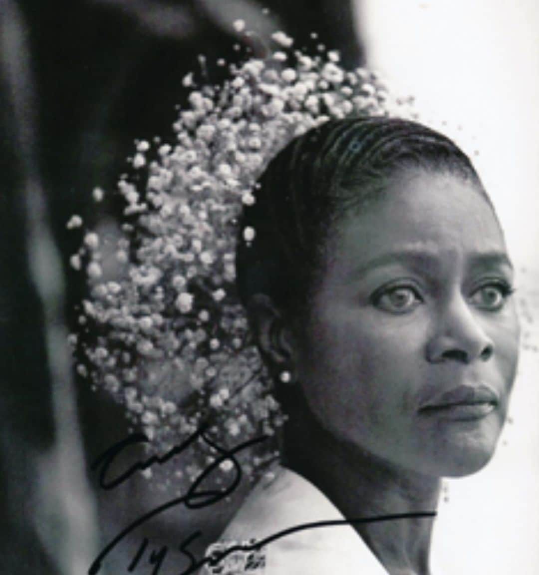 Lacy Redwayさんのインスタグラム写真 - (Lacy RedwayInstagram)「You have influenced us all one way or another. 🌹  #CicelyTyson 👑」1月29日 10時32分 - lacyredway
