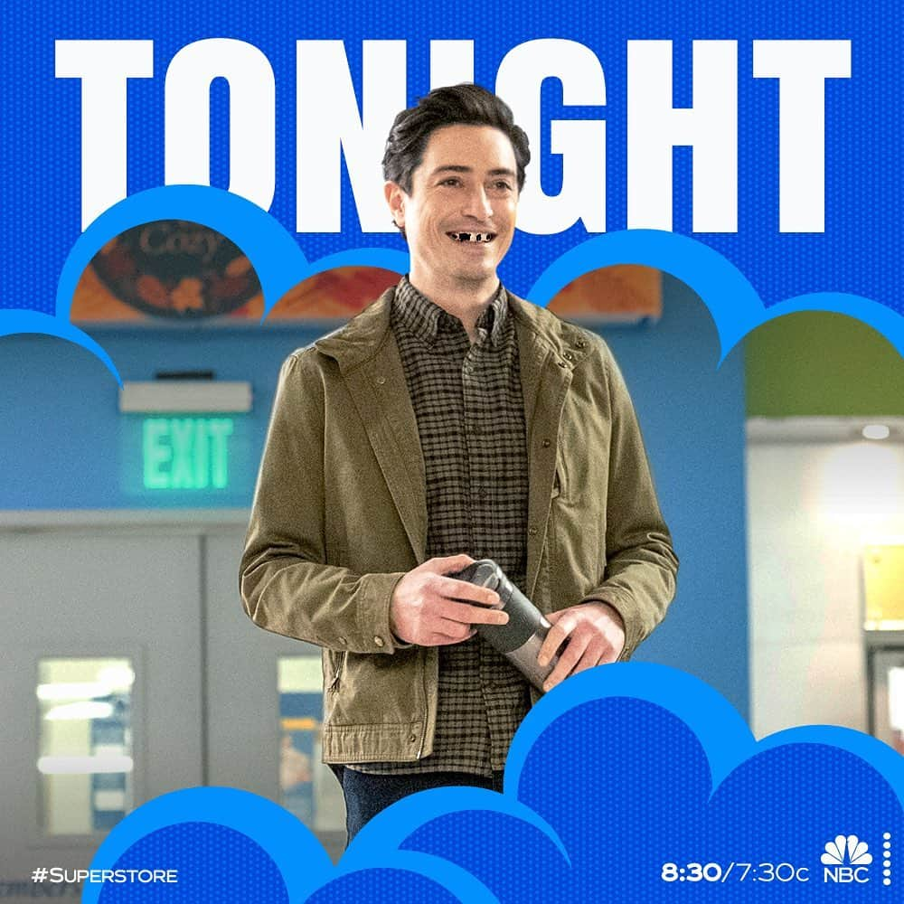 コルトン・ダンさんのインスタグラム写真 - (コルトン・ダンInstagram)「It’s a big episode for Ben tonight. Swipe to see all his cool new looks! #superstore tonight 8:30/7:30c」1月29日 10時35分 - captdope