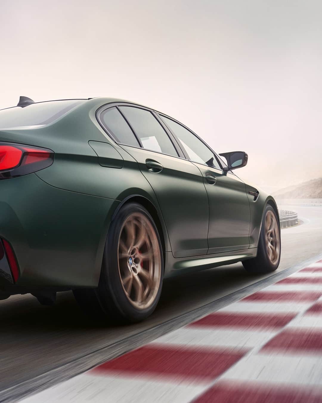 BMWのインスタグラム：「Exceptional track performance, everyday usability.  The first-ever BMW M5 CS is eagerly waiting to meet you in the latest BMW Today episode. #TheM5 #BMW #M5 #BMWM @bmwm __ BMW M5 CS: Fuel consumption weighted combined in l/100km: 11.3–11.1 (NEDC); 11.3–10.9 (WLTP), CO2 emissions weighted combined in g/km: 258–253 (NEDC); 257–248 (WLTP). Further information: www.bmw.com/disclaimer.」