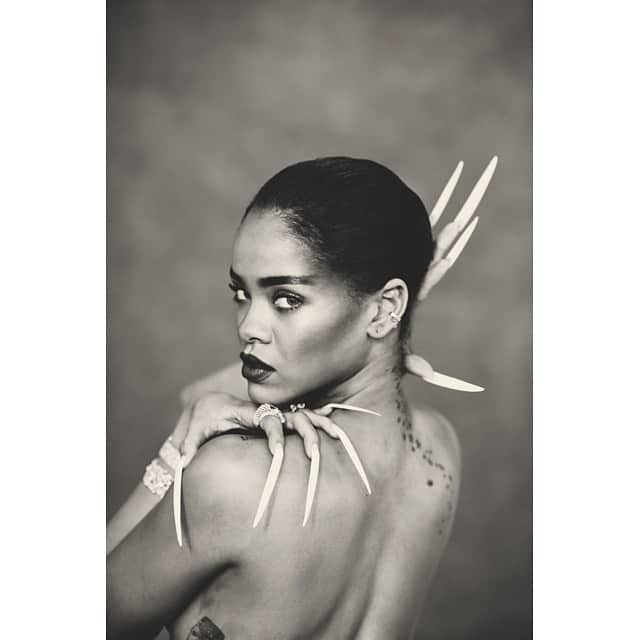 リアーナさんのインスタグラム写真 - (リアーナInstagram)「happy #ANTiversary」1月29日 15時09分 - badgalriri