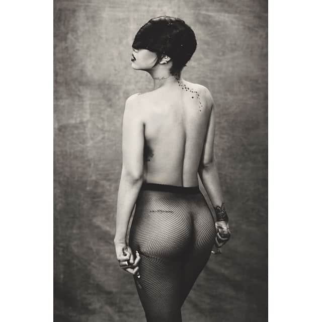 リアーナさんのインスタグラム写真 - (リアーナInstagram)「happy #ANTiversary」1月29日 15時09分 - badgalriri