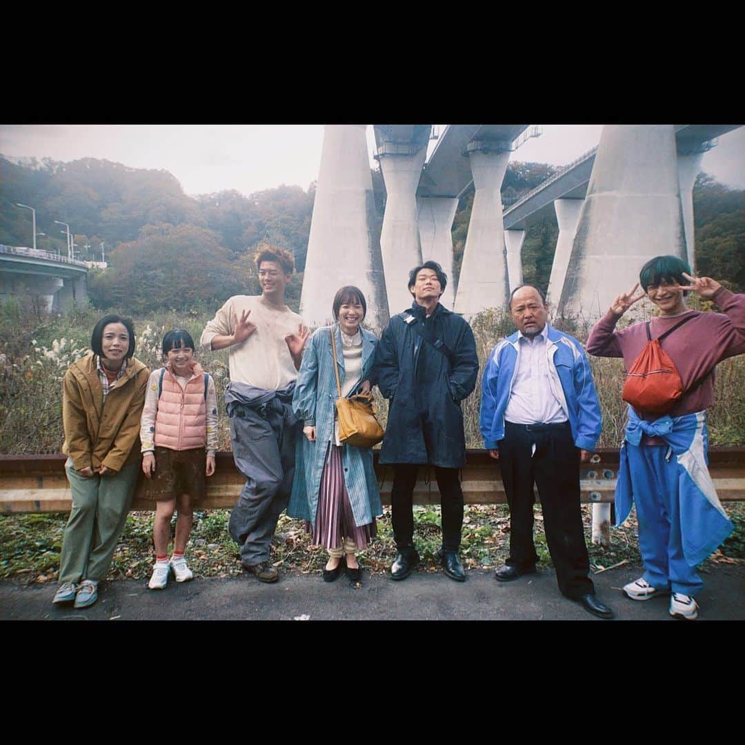飯豊まりえのインスタグラム：「生存者🧟‍♀️  ドラマいかがでしょうか？？  @kimiseka_ntv」