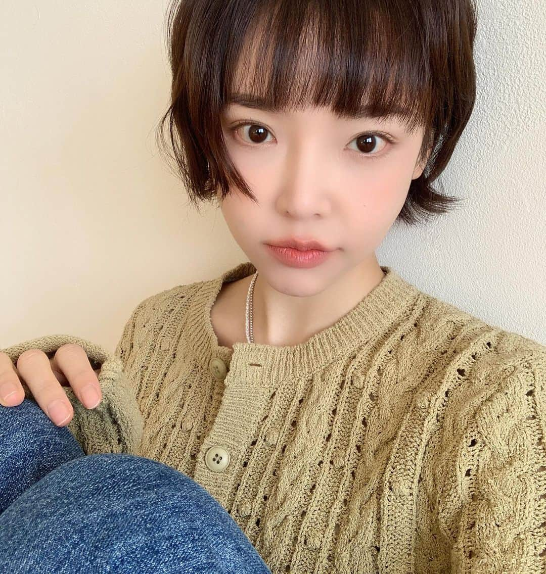 スアさんのインスタグラム写真 - (スアInstagram)「크 이 집 햇살이 좋구만 ✨」1月29日 15時45分 - midoricoo