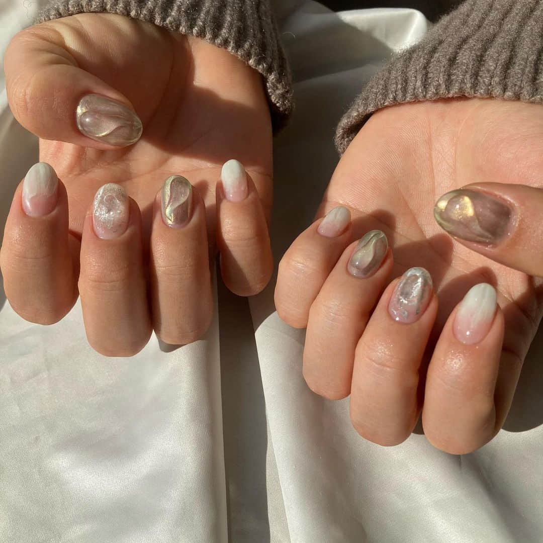 大江香織さんのインスタグラム写真 - (大江香織Instagram)「🍒﻿ ﻿ new nail﻿ もやもやニュアンス。﻿ ﻿ @chipieee_ebisu ﻿ ﻿ ﻿ #nails #nail #ネイル #ニュアンスネイル #gofl #女子プロゴルファー」1月29日 16時43分 - _kaori.ohe_