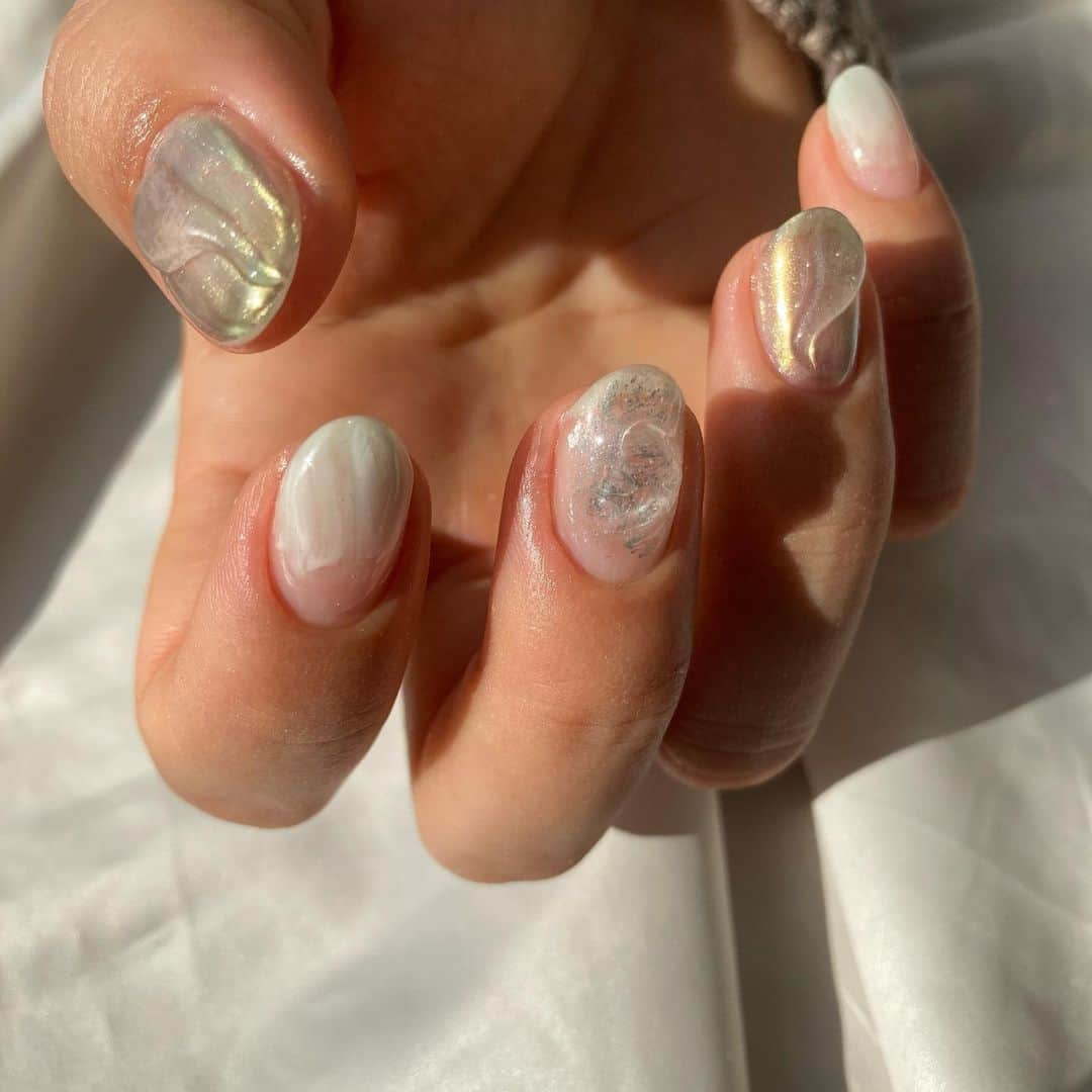 大江香織さんのインスタグラム写真 - (大江香織Instagram)「🍒﻿ ﻿ new nail﻿ もやもやニュアンス。﻿ ﻿ @chipieee_ebisu ﻿ ﻿ ﻿ #nails #nail #ネイル #ニュアンスネイル #gofl #女子プロゴルファー」1月29日 16時43分 - _kaori.ohe_