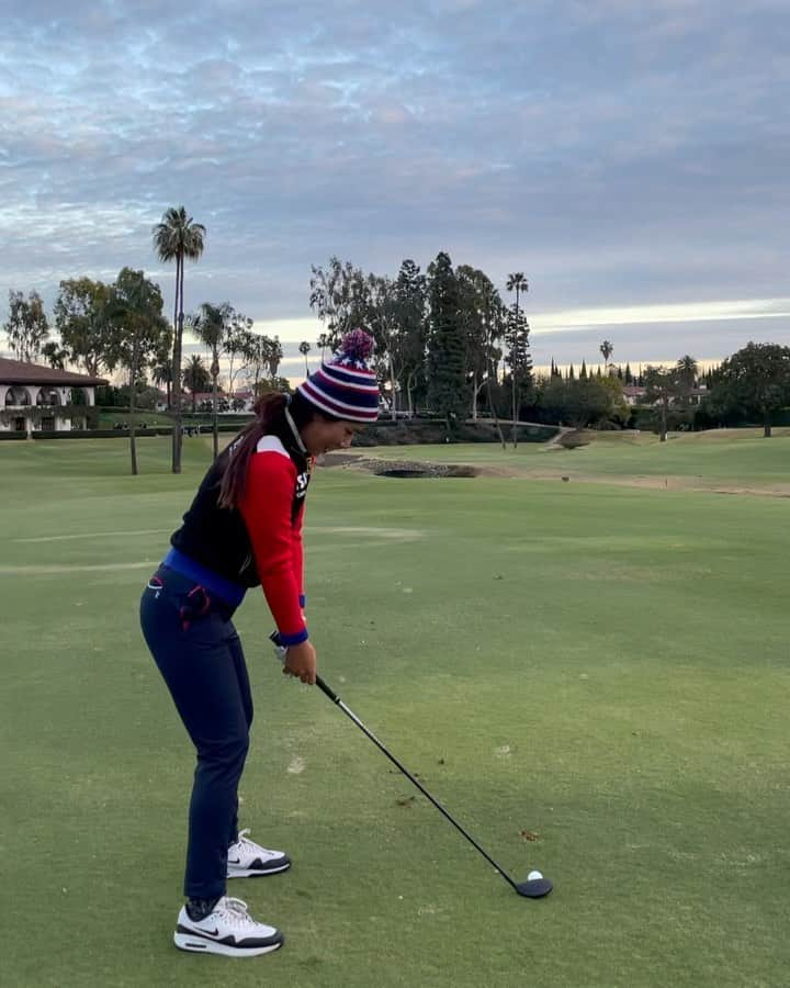 パク・ヒヨンのインスタグラム：「I love Wilshire country club #lpga #golf #golfswing」